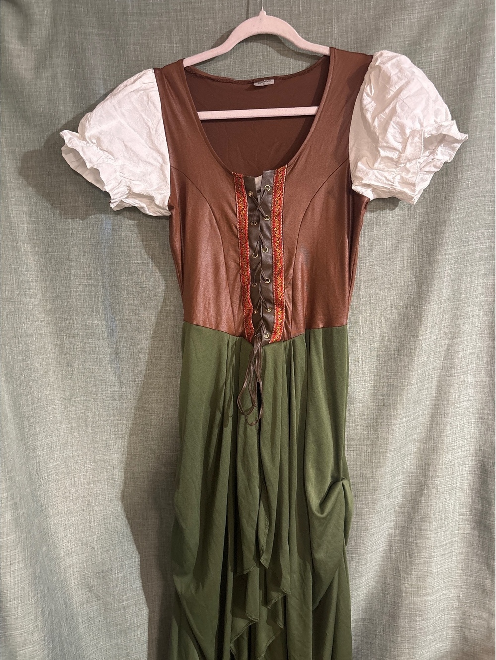 Medieval Maiden Costume